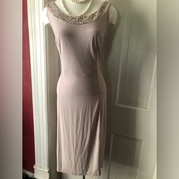 NWT R & M Richard  2 pc Mother of the bride outfits, size:: 14, 52 “ long. - Picture 14 of 16